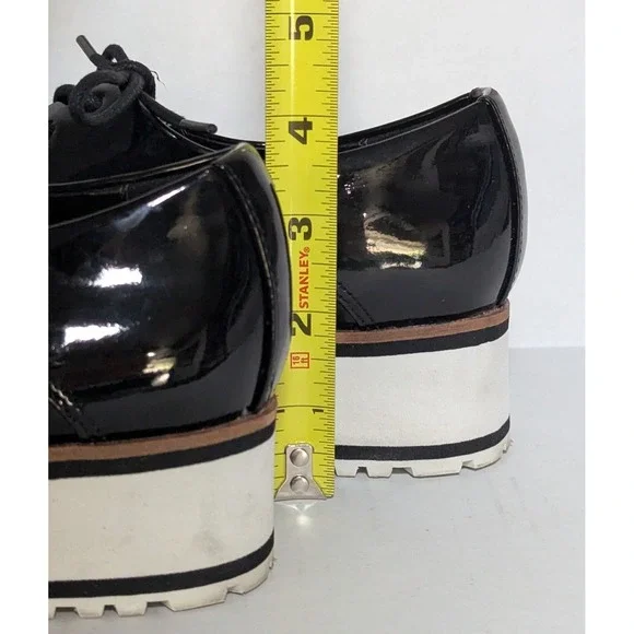 Aldo Women's Ereillan Oxfords Black Size 6.5M Faux Patent Leather Lace Ups - Picture 10 of 10